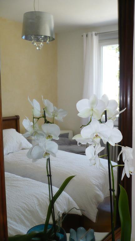 Bed and Breakfast La Maison De Roussille Francheville  Номер фото