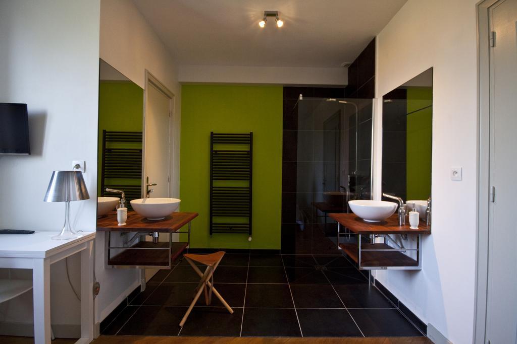 Bed and Breakfast La Maison De Roussille Francheville  Номер фото
